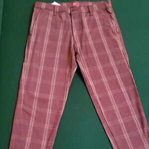 Men's Levi Plaid XX Chino. Size 34x30